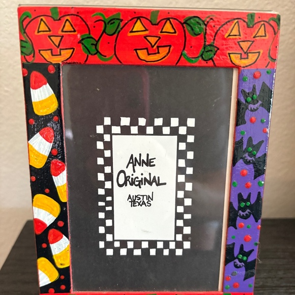 Hand -Painted 4x6 Halloween Frame - Picture 1 of 3
